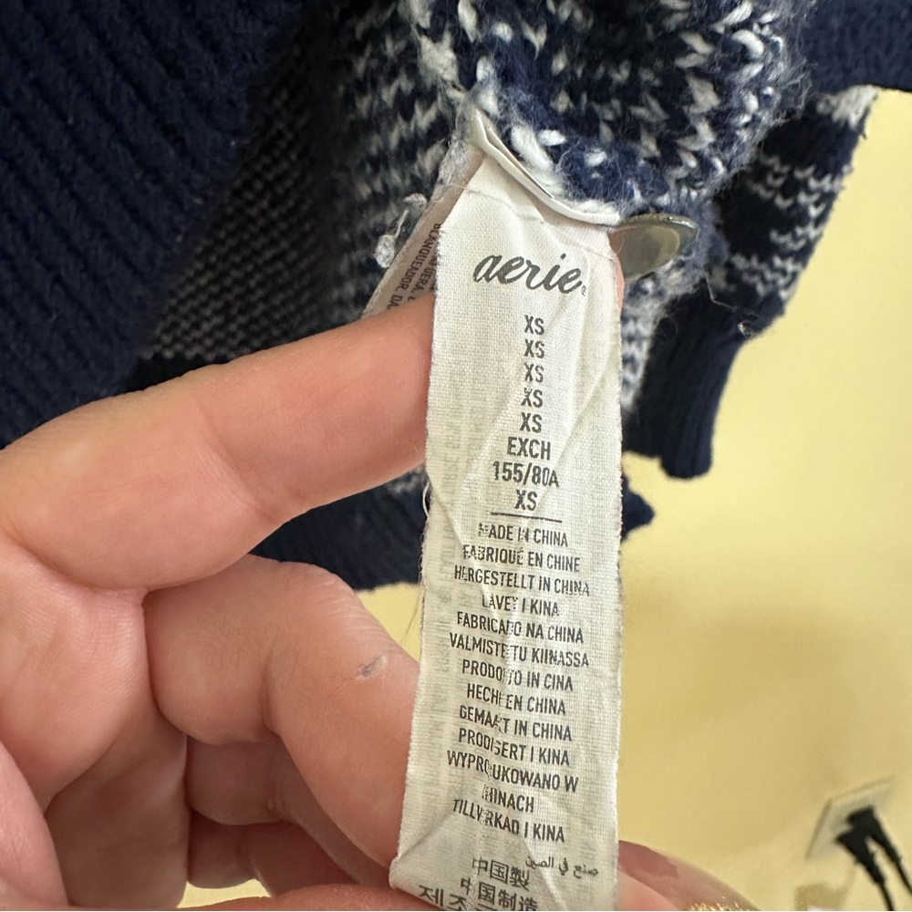 Aerie Festive Vibes Quarter Zip Love Fair Isle Sweater Womens XS Blue - Picture 5 of 7